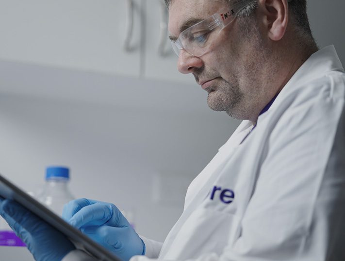 Sabre company's chemist with glass protection working